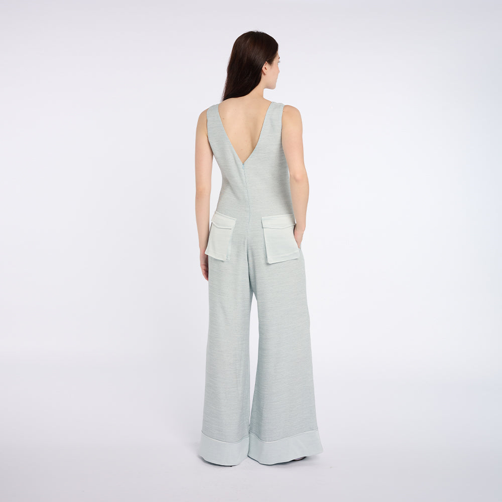 Stylish Sleeveless Jumpsuit with Slit Legs