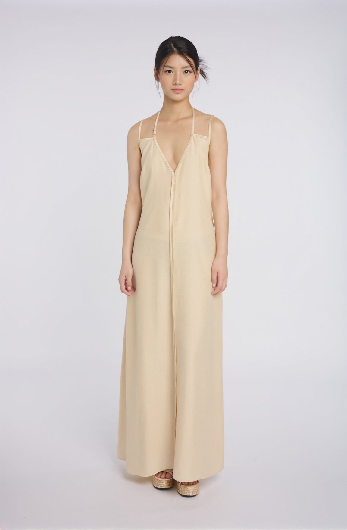 Elegant Yellow Maxi Dress with Thin Straps