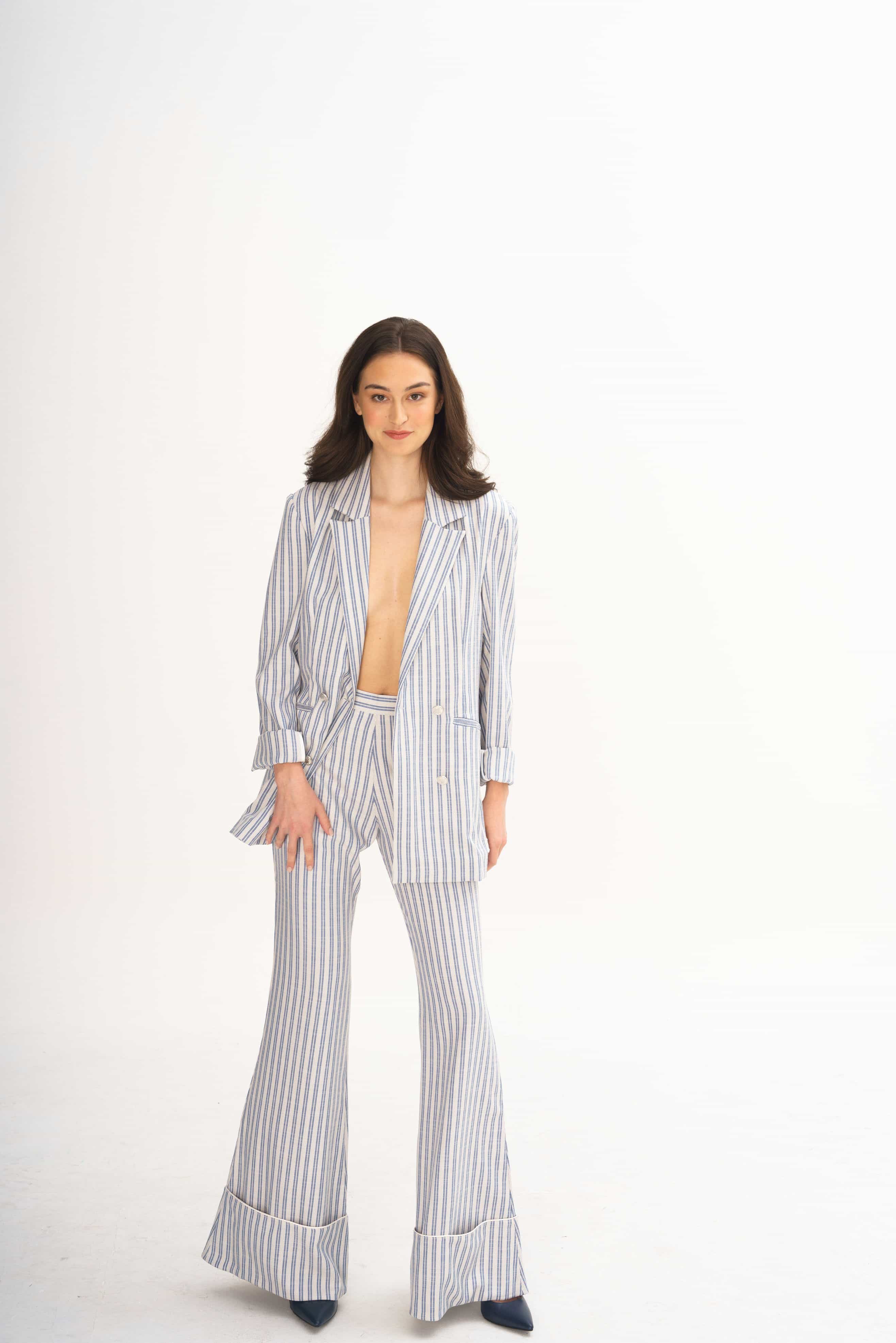 Striped Linen Suit. Blazer With Flared Pants - Blue