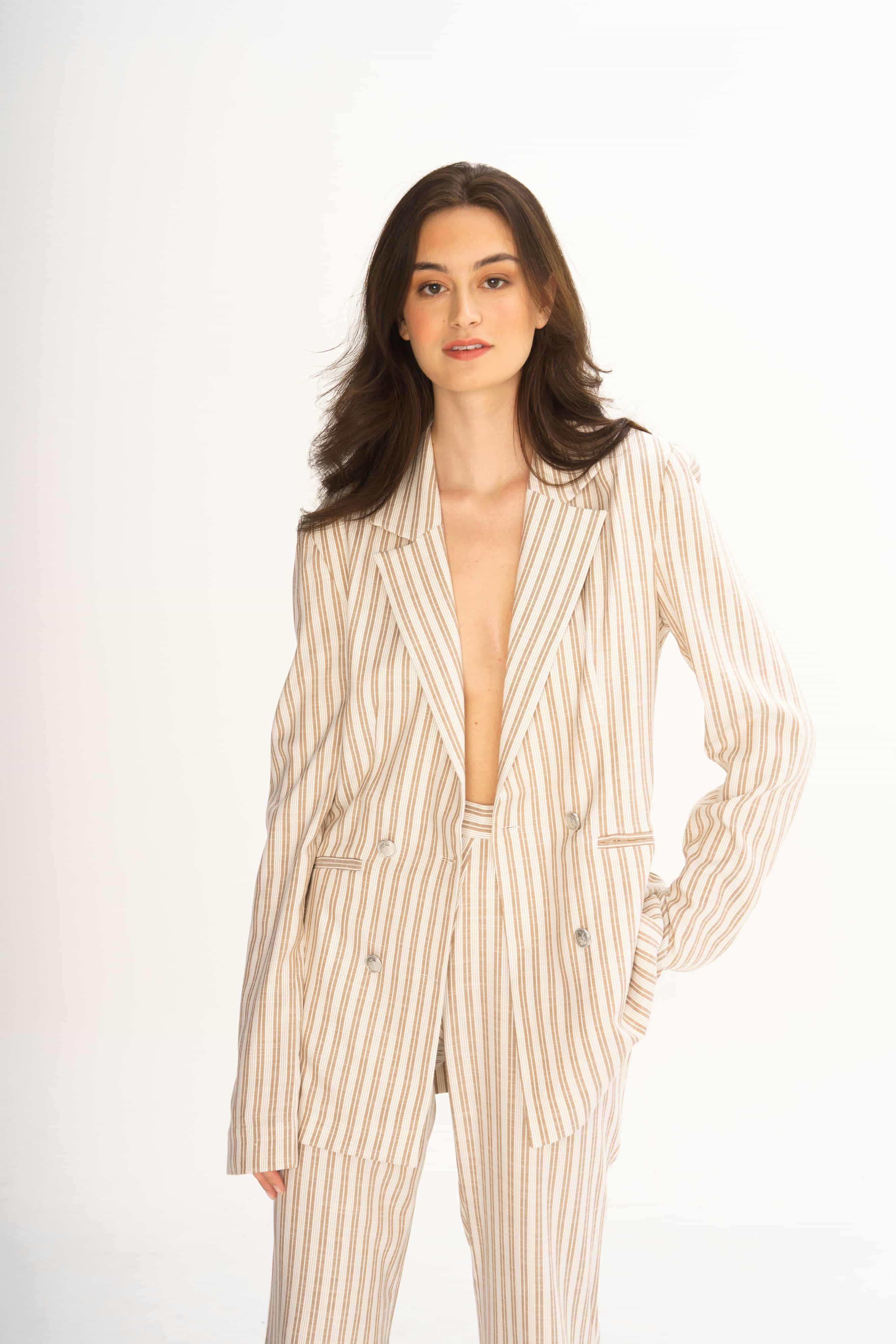Striped Linen Suit. Blazer With Flared Pants - Beige