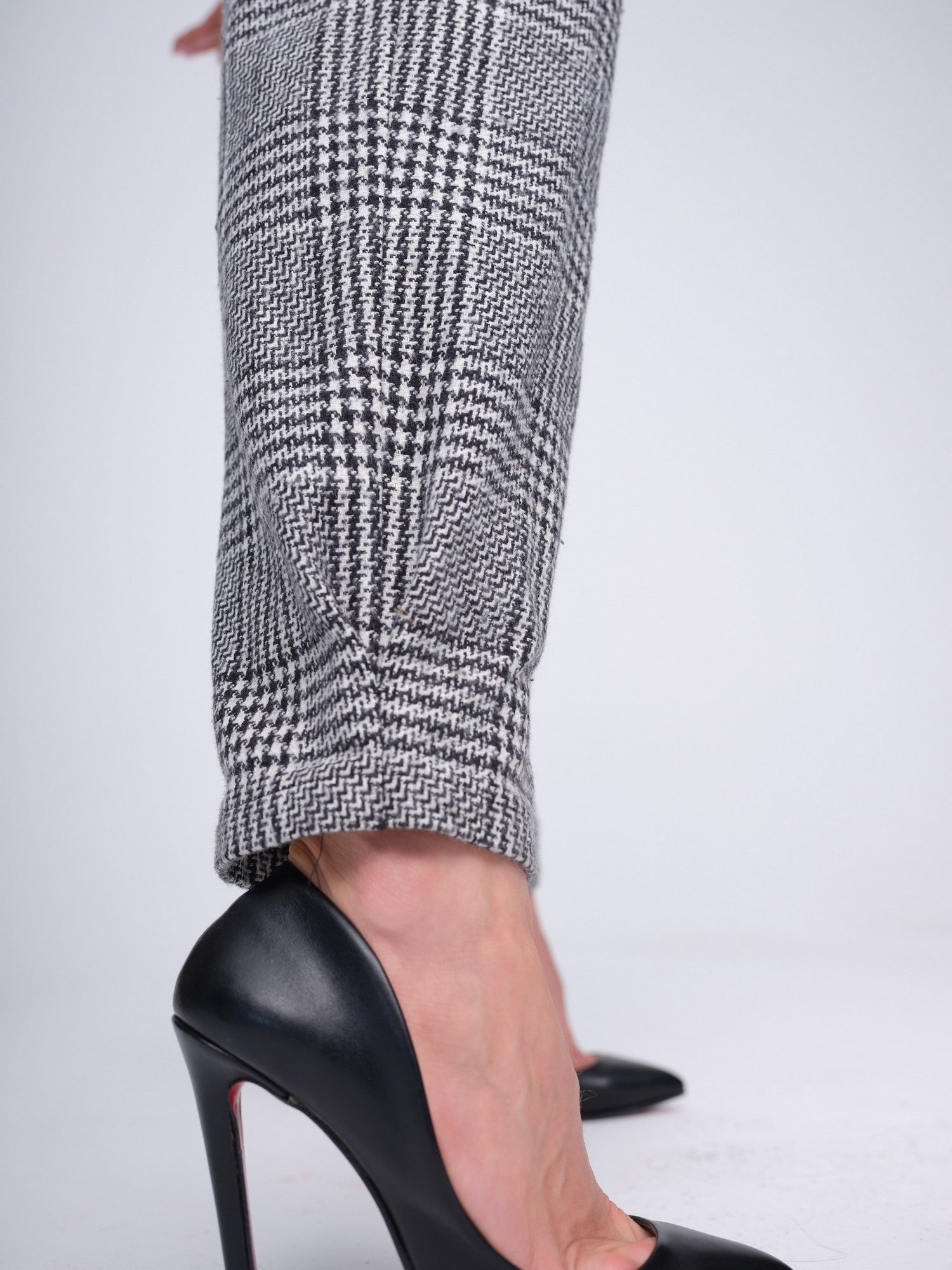 Check Pattern Pants - Fashion M.O.V