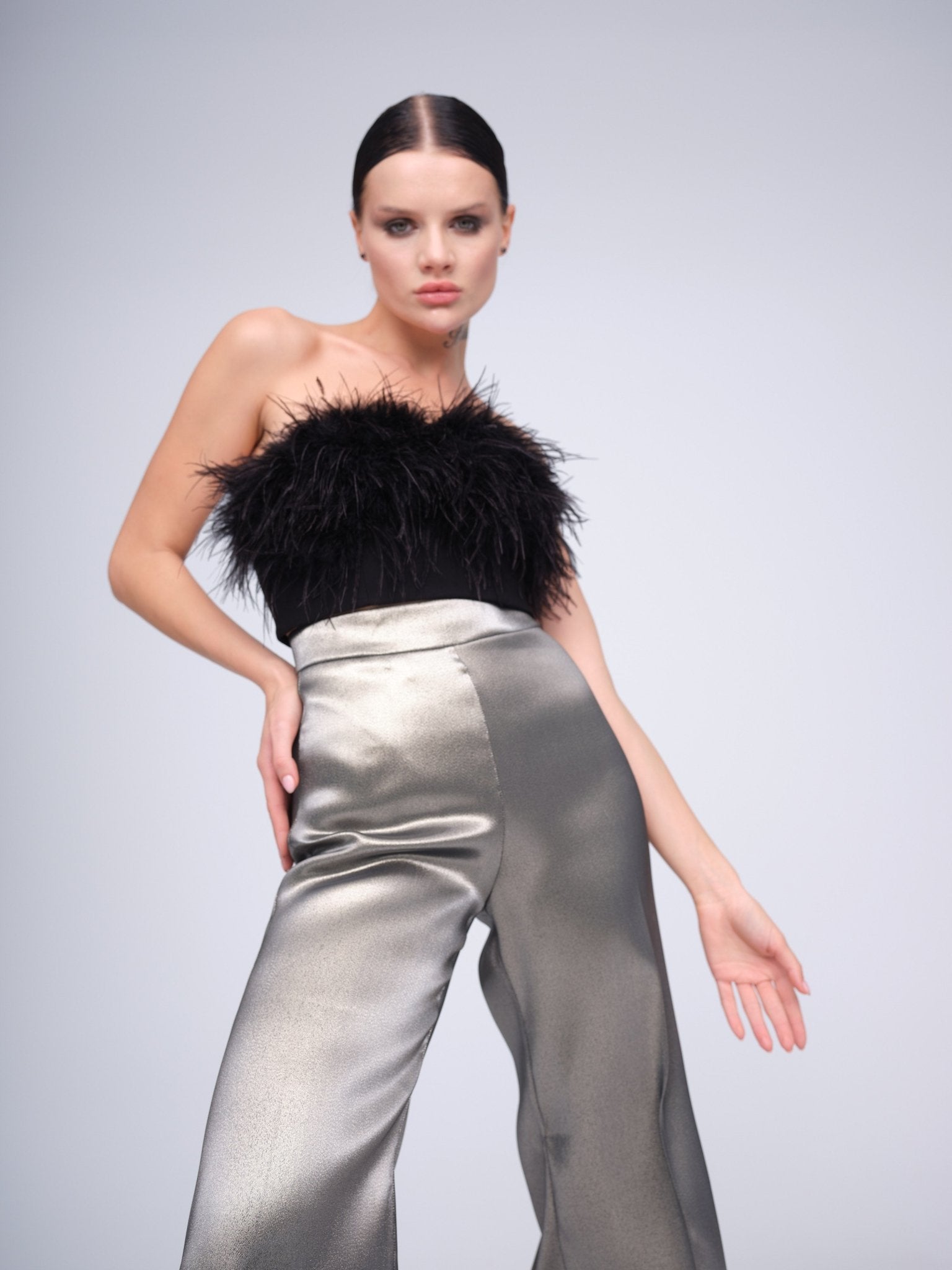 Feather crop top - Fashion M.O.V